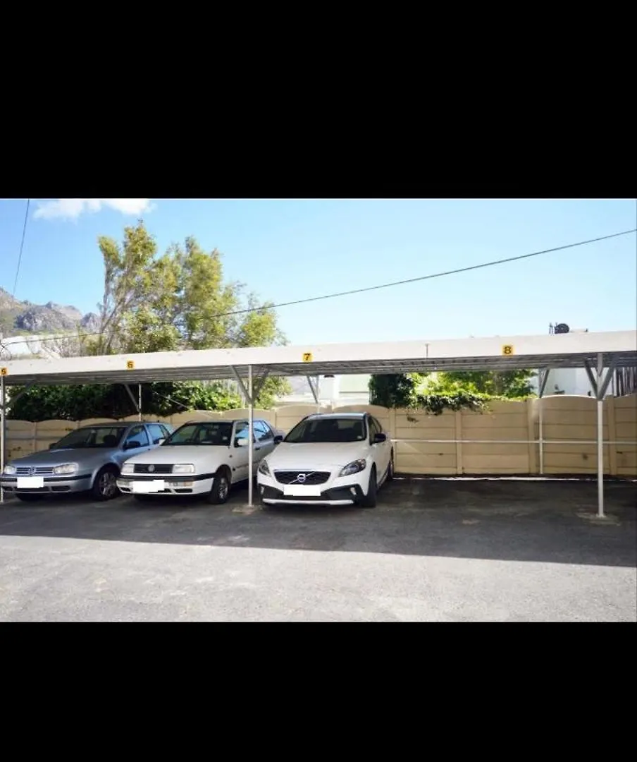Gordonsbay Beach Stay Cape Town Homestay